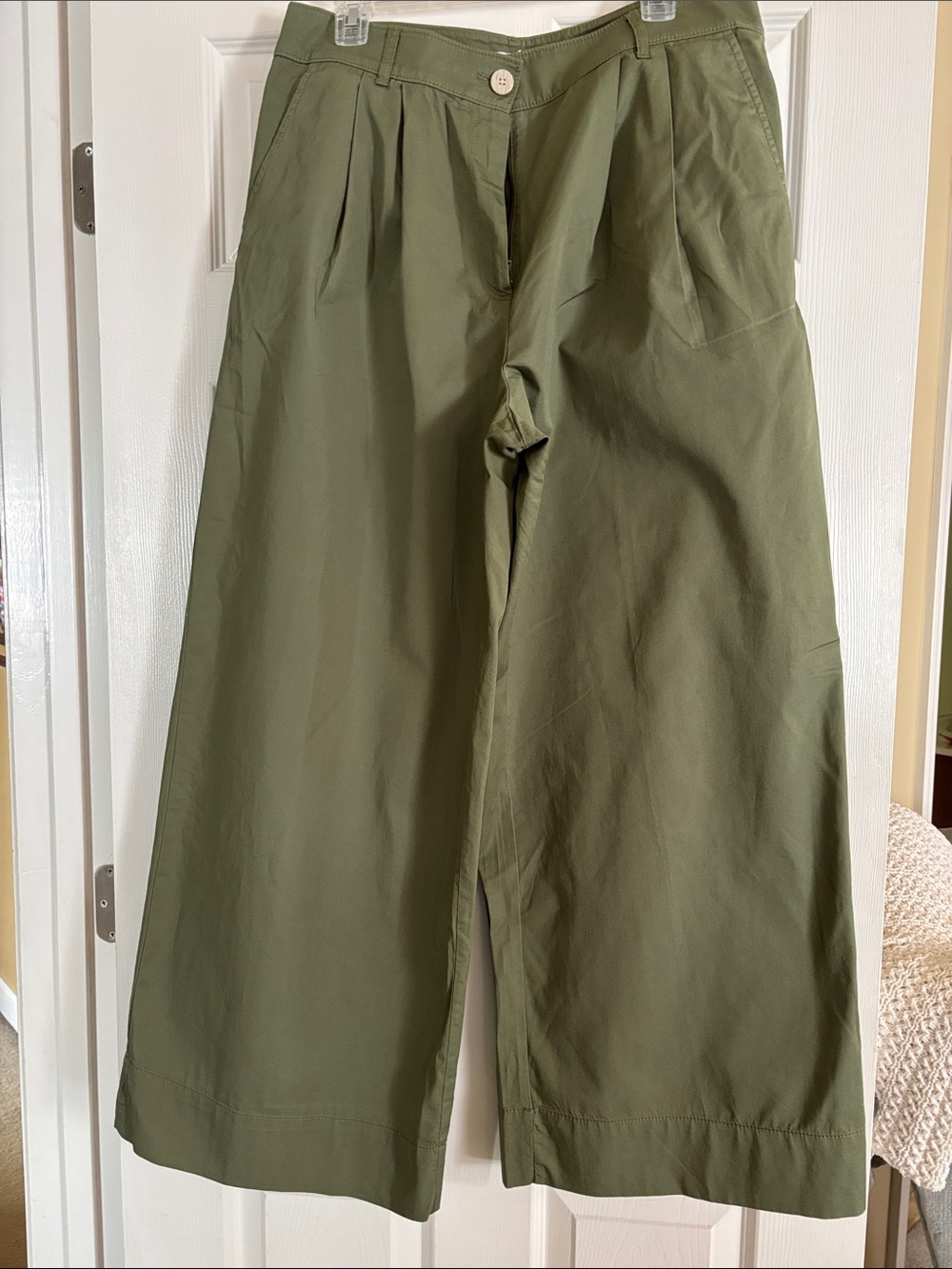 Wide Leg Olive Green Women's
Pants